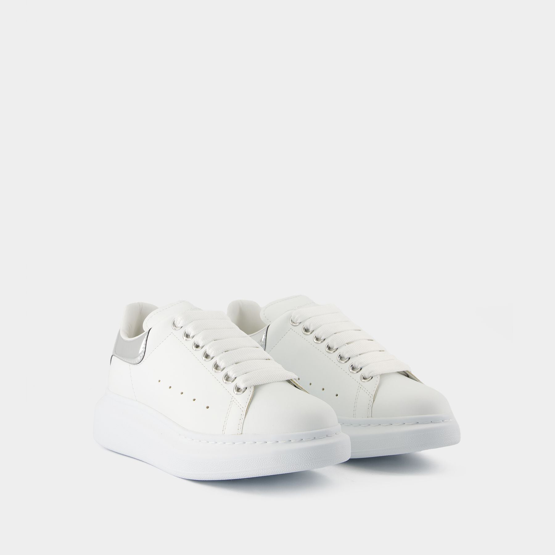 Sneakers Oversized - Alexander McQueen - Leather - White