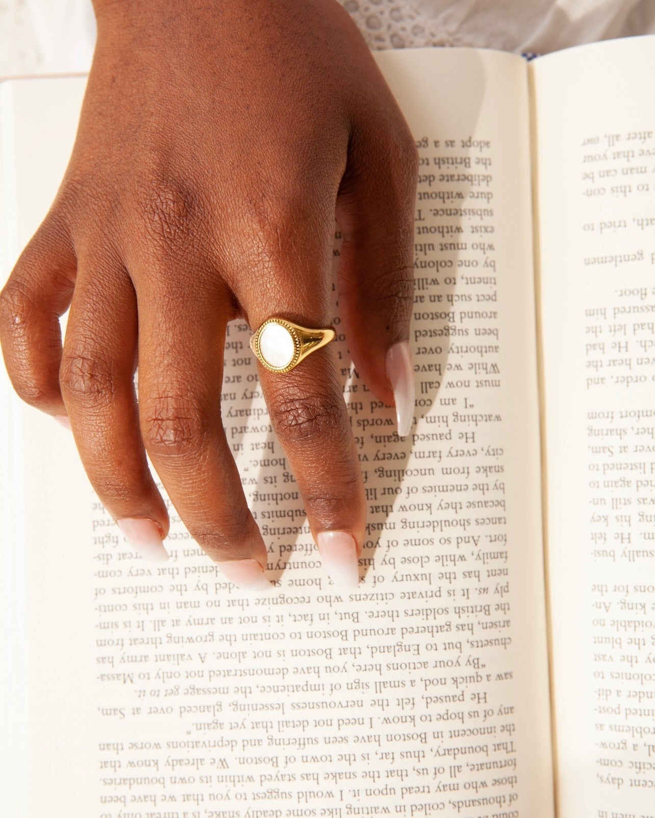 Mother of Pearl Signet Ring (Unisex)