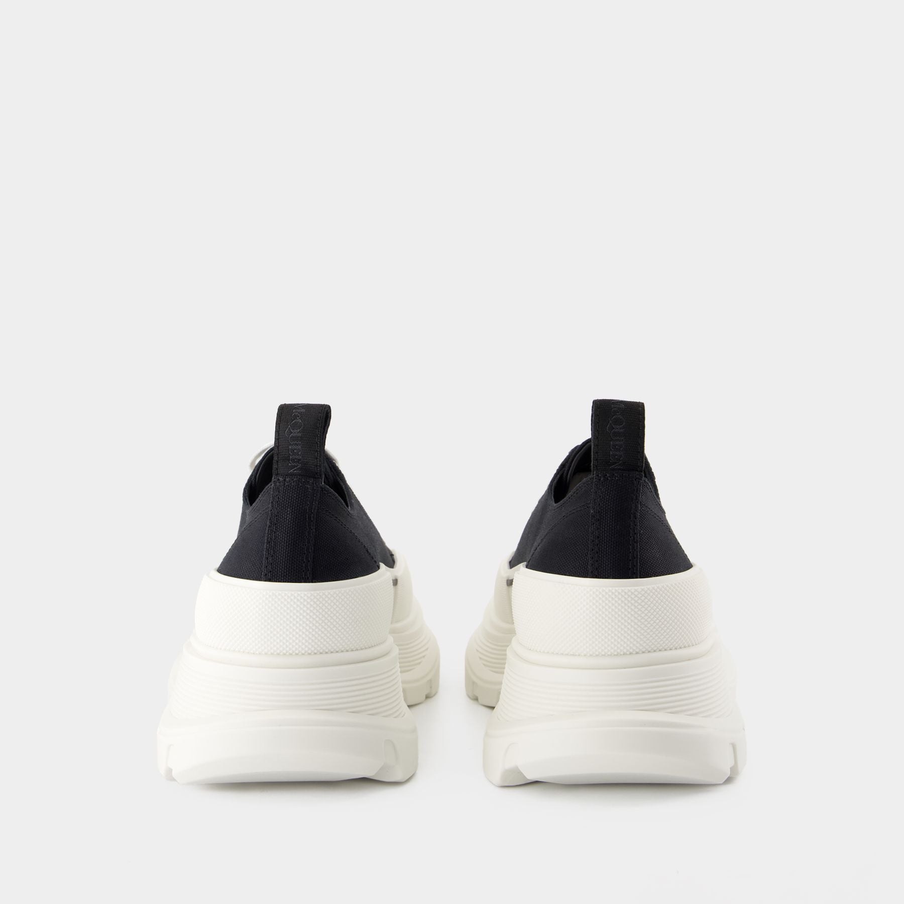 Tread Slick Sneakers - Alexander McQueen - Canvas - Black