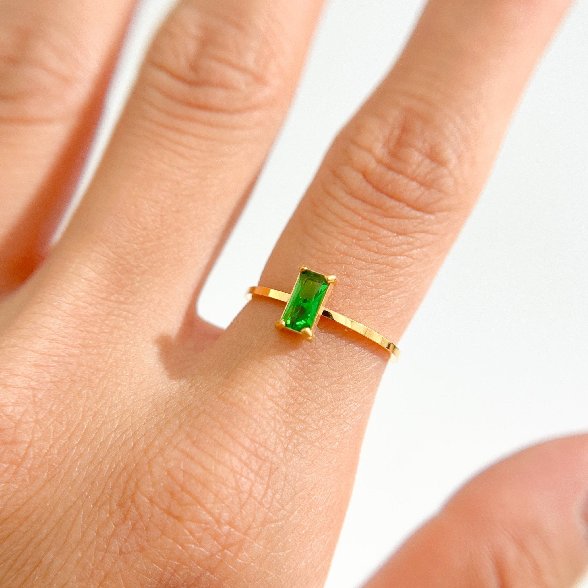 Green Rectangle Gem Gold Ring