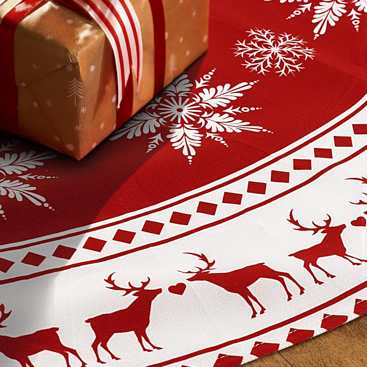 Lukisesy Christmas Tree Skirt 48 inch Tree Skirt Large Snowflake Reindeer Red Xmas Tree Skirt Rustic Christmas Decorations for Winter New Year Holiday Party Decor Indoor Outdoor, RED48IN